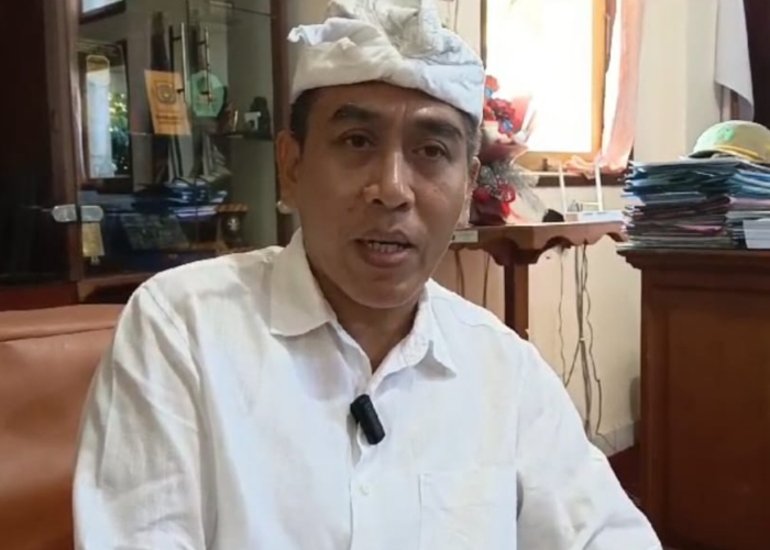 KADISDIKPORA : Kepala Dinas Pendidikan, Kepemudaan dan Olahraga Kabupaten Jembrana, I Gusti Putu Anom Saputra.
