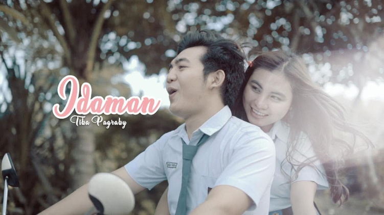 Meski memilih berpisah namun Tika Pagraky dan Wira Krisna sepakat terus berkarya