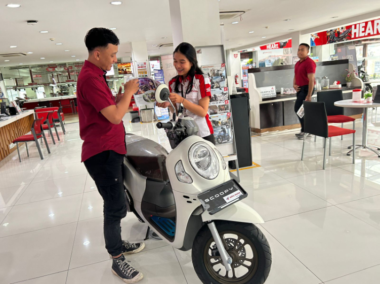 HUT ke 54, Astra Motor Manjakan konsumen dengan ratusan promo dan diskon yang berlaku hingga 31 Juni 2024.