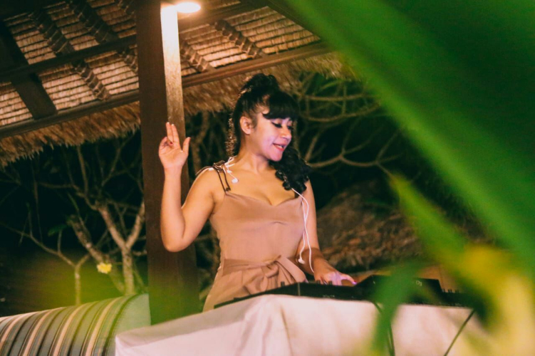 Nama DJ Berlin Bintang semakin populer ia kerap diundang mengisi pesta kelulusan sekolah di Bali