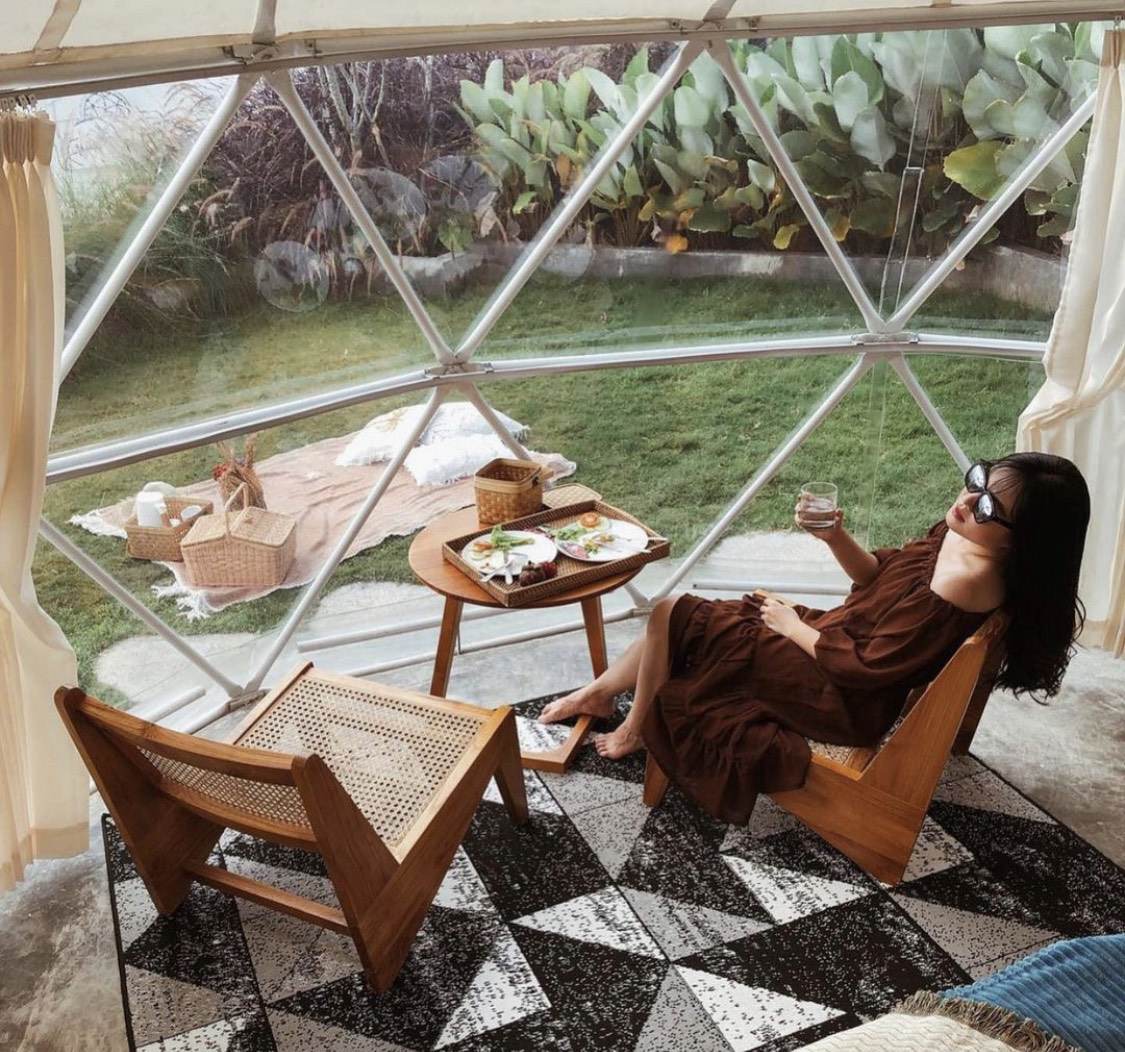 ALA EROPA: Suasana glamping di Kintamani Escape yang berlokasi di Kintamani, Bali mirip seperti Eropa dengan style privat dome untuk quality time.