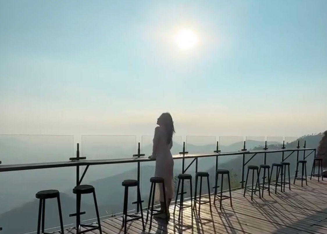 Suasana pagi di Langit Gantole, Desa Singajaya, Kecamatan Cihampelas, Kabupaten Bandung Barat. Mirip seperti di Kintamani, Bali.
