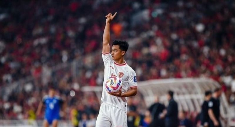 Wing back Timnas Indonesia, Pratama Arhan justru tertantang dengan kehadiran dua pemain naturalisasi di skuad Garuda saat ini, salah satunya Calvin Verdonk.