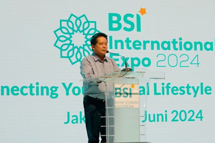 Direktur Utama BSI Hery Gunardi saat penutupan BSI International Expo 2024 di JCC Senayan Jakarta, Minggu (23/06).