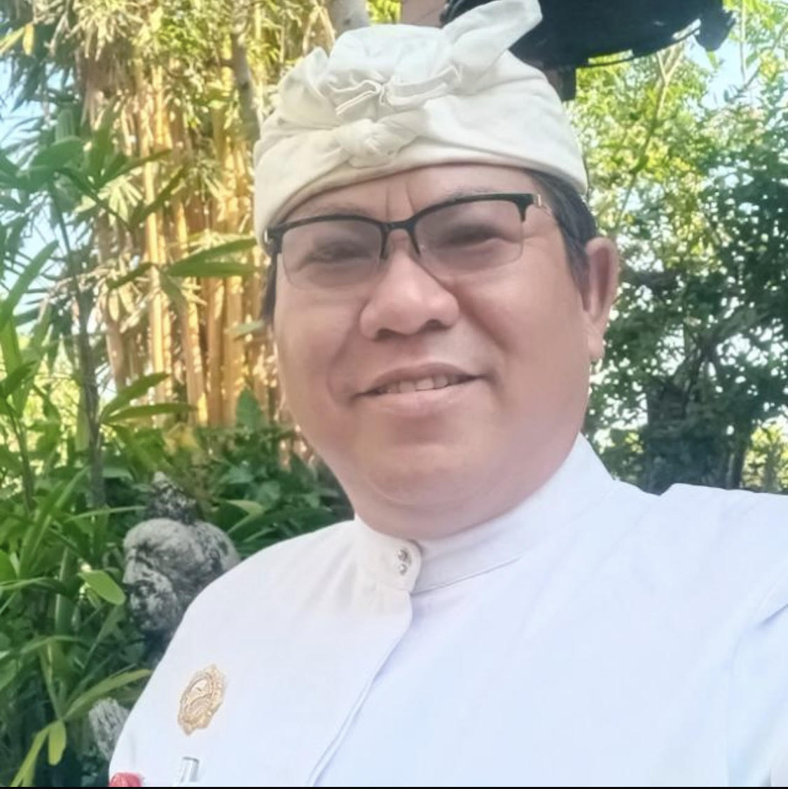 GANDENG: Bendesa Adat Canggu I Wayan Suarsana menanggapi rencana Kemenkumham Bali gandeng desa adat untuk mengawasi wistawan asing yang kerap berulah di Bali.