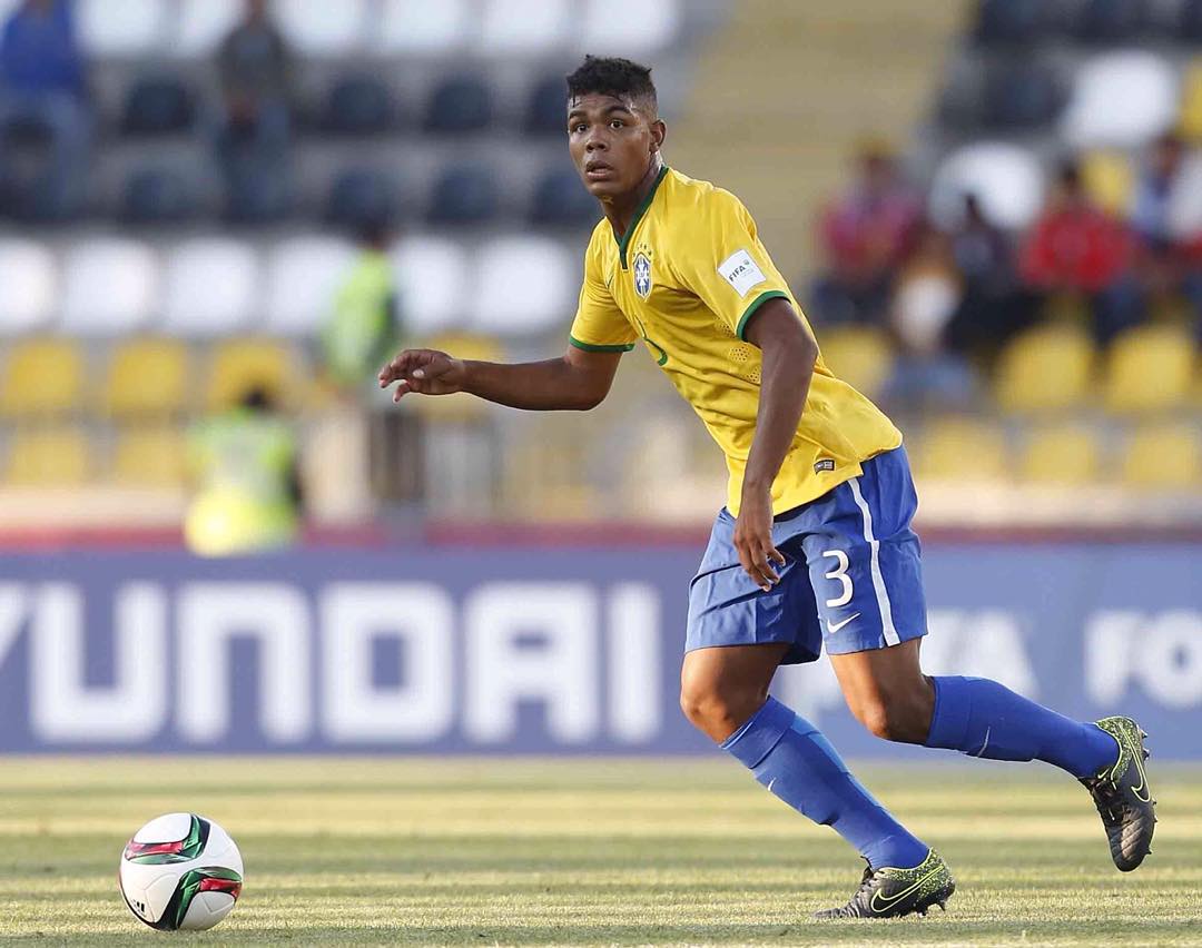 Ronaldo Rodrigues saat berseragam Timnas Brasil U17. Kini dia direkrut Borneo FC.