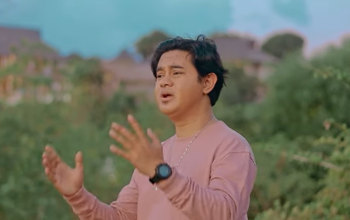 Penyanyi Budi Arsa kembali merilis karya terbarunya yang bertajuk Rahasia