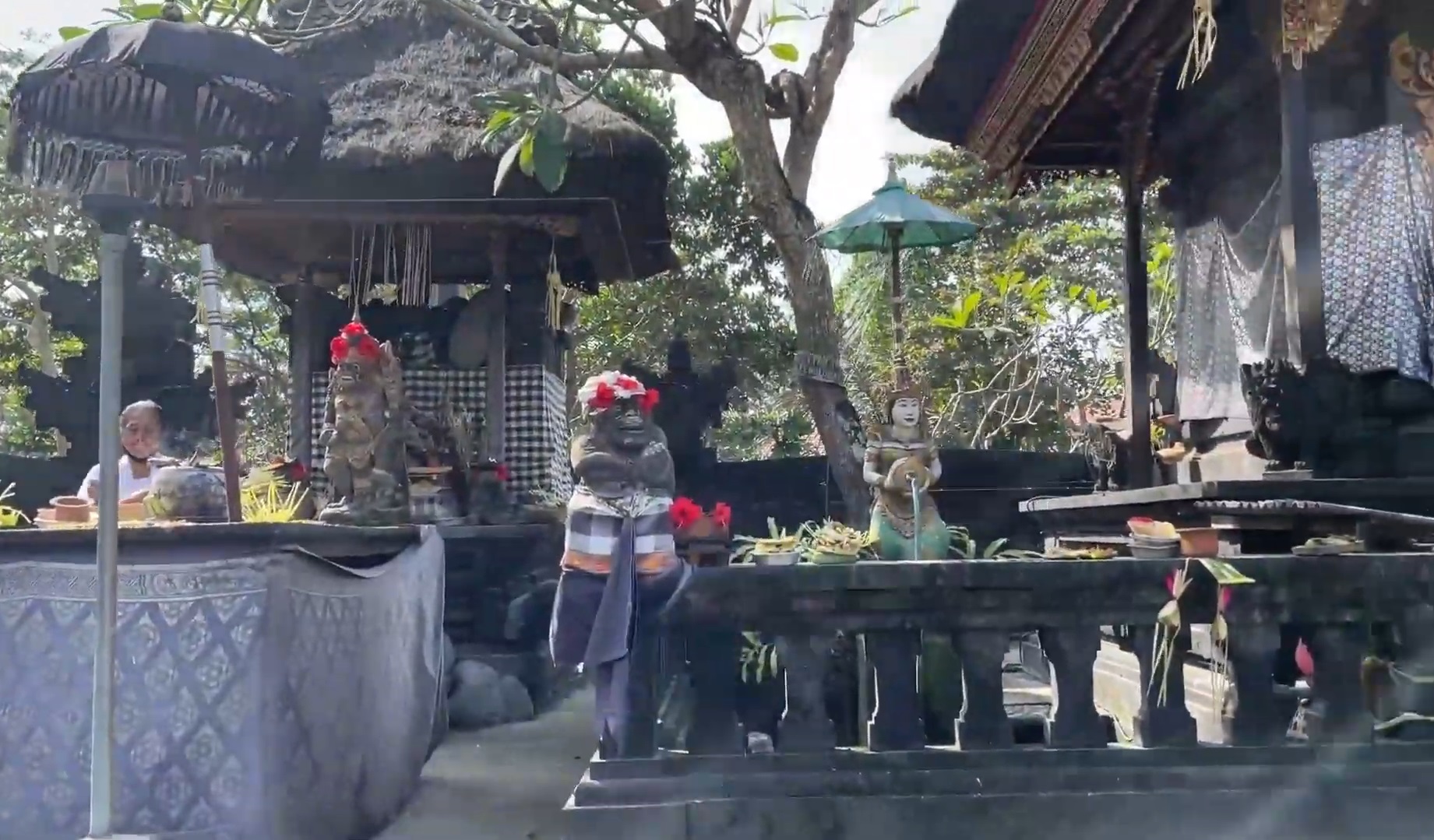Pura Watu Klotok di Kecamatan/Kabupaten Klungkung