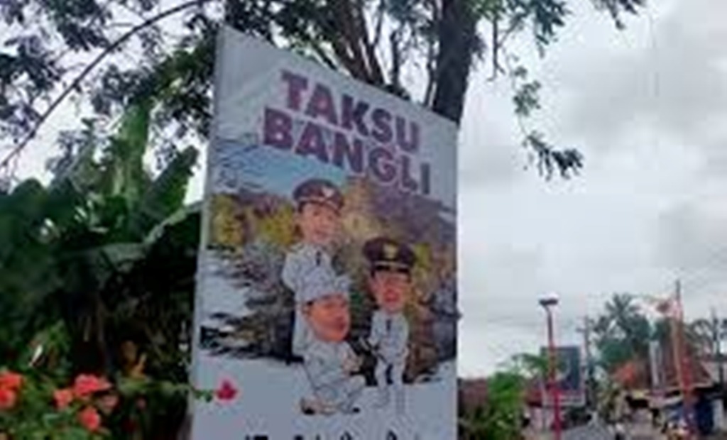 BALIHO: (Ilustrasi) Masa kampanye Pilkada 2024 belum dimulai, tetapi baliho sudah menjamur di Badung. KPU Badung khawatir jadi timbunan sampah plastic.