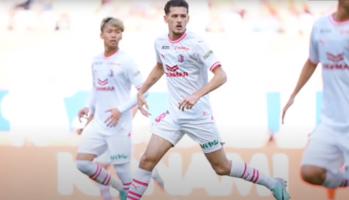 Justin Hubner hanya main 4 menit bersama Cerezo Osaka saat lawan Tokyo Verdy