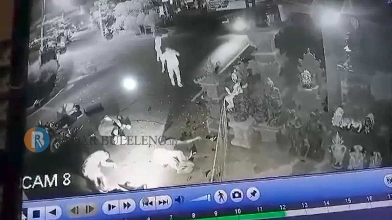 KECELAKAAN: Rekaman CCTV kecelakaan di Jalan Raya Singaraja-Seririt yang menewaskan DJ Delon. (RadarBuleleng.id)