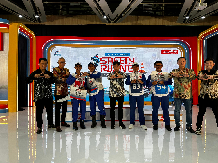 Perwakilan Astra Motor Bali, Yosepth K.L Dwiyanto, sabet juara dua dalam ajang The 15th Astra Honda Safety Riding Instructors Competition (AHSRIC) 2024 yang dihelat oleh PT Astra Honda Motor (AHM)