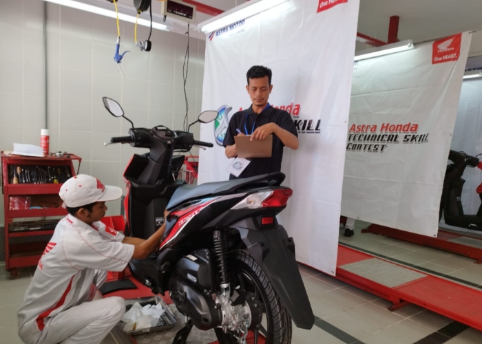 KONTES :  16 orang peserta mengikuti Regional Technical Skill Contest 2024 untuk para teknisi AHASS Bali, pada Jumat (12/7).