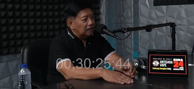 Mantan Bupati Jembrana Winasa bantah isu PDI P yang menjebloskannya ke penjara