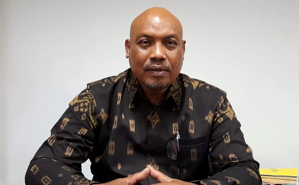 NYELENEH: Ketua Komisi IV DPRD Bali Gusti Putu Budiarta sebut  pungutan sukarela di di SMA Negeri 6 Denpasar sedikit nyeleneh karena memberatkan orang tua siswa.