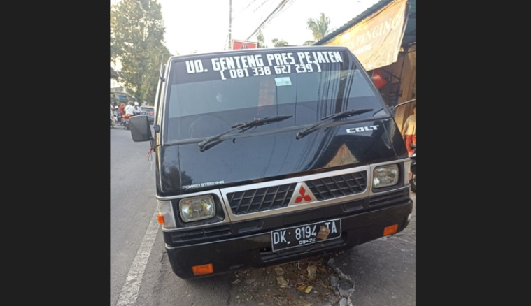 petugas kepolisian Gianyar melakukan olah TKP kecelakaan di Jalan Raya Wanayu, Desa Bedulu, Kecamatan Blahbatuh, Gianyar, pada hari Rabu (24/7) sekitar pukul 17.00 WITA