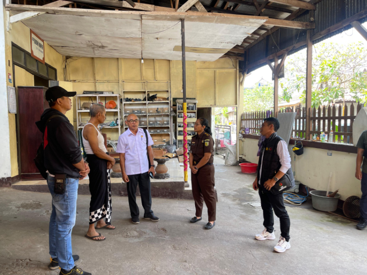 Tim Bawaslu Gianyar saat melakukan Tahapan Cokli dari tanggal (24/6) sampai dengan (24//7).