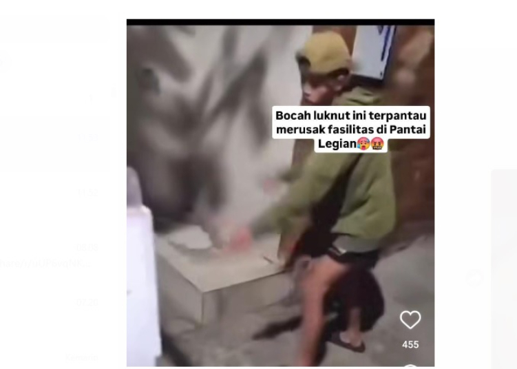 Viral pengrusakan sejumlah fasilitas umum di pantai Legian oleh sejumlah Pemuda