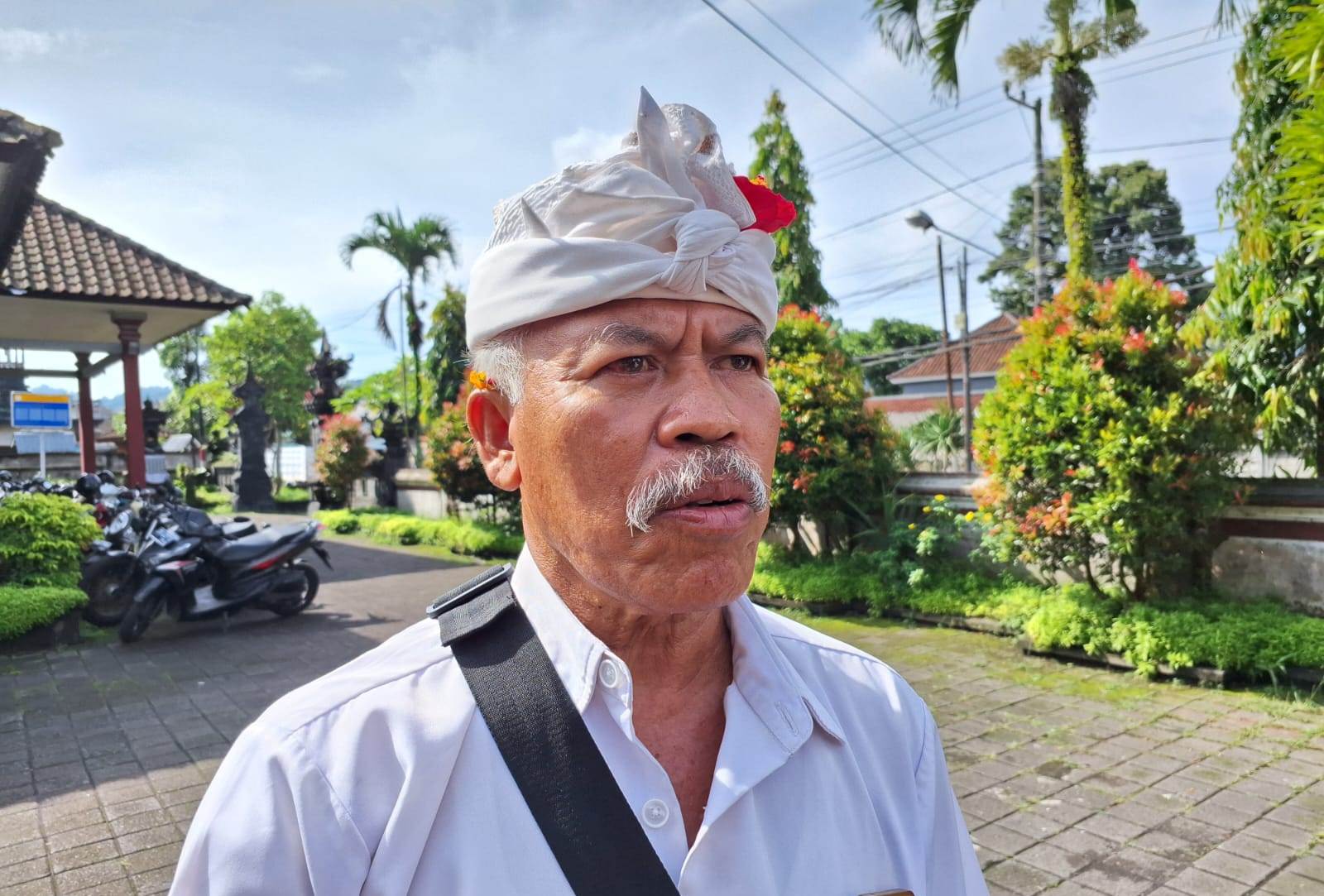 Bendesa Adat Duda, I Komang Sujana