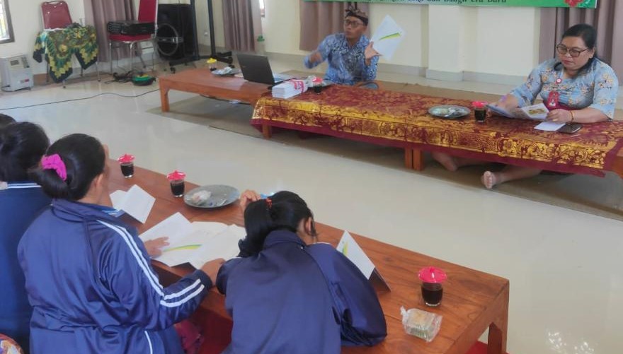 Pelatihan kader kesehatan di Desa Gunung Bau, Kecamatan Kintamani, Kabupaten Bangli, Bali tahun 2023.