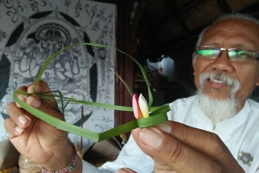 Drs. Ketut Pasek Swastika