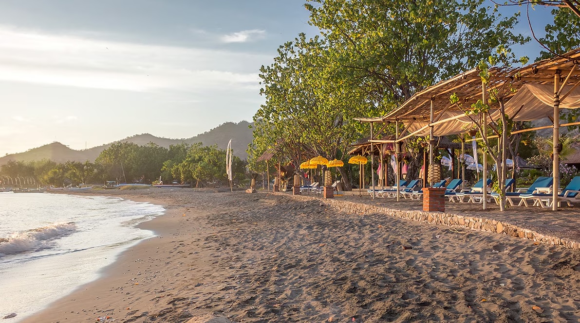 Pantai Pemuteran, salah satu andalan Desa Pemuteran, Buleleng, Bali yang memiliki kisah sejarah unik