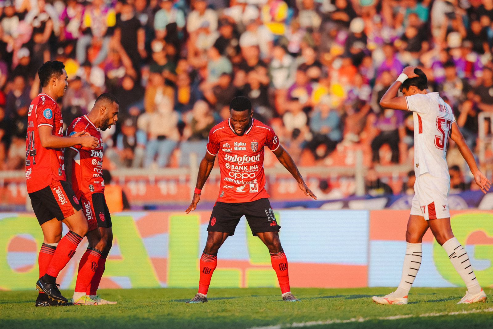 Privat Mbarga mendapat gelar Man of The Match di laga Bali United vs Persik Kediri di pekan ke-1 Liga 1 musim 2024/2025.