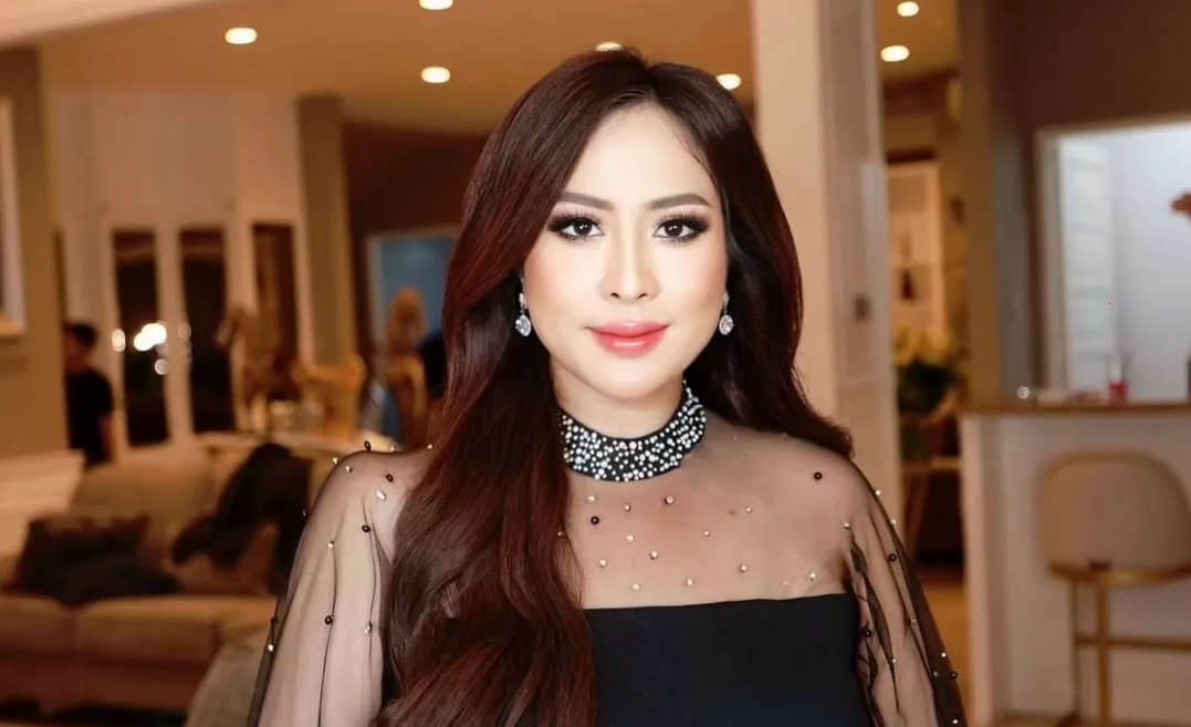 Kadek Maharani Kemala Dewi didepak dari MS Glow oleh Shandy Purnamasari