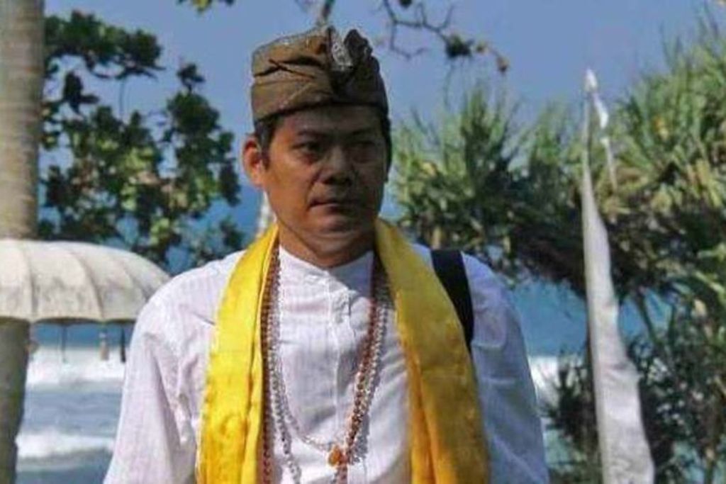 Acharya Praburasa Darmayasa