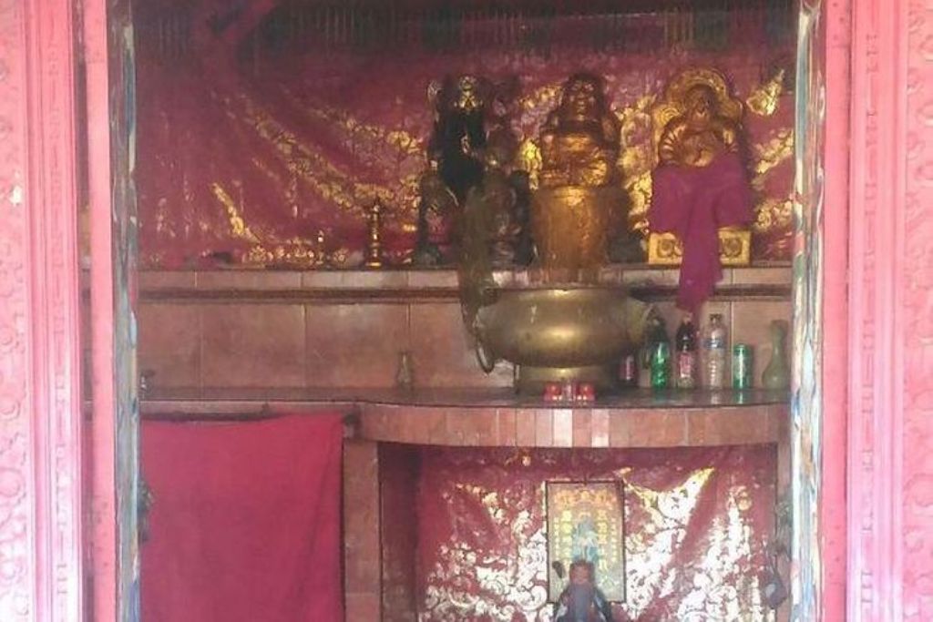 Pura Tirtha Harum, yang berlokasi di kawasan Serangan, Denpasar