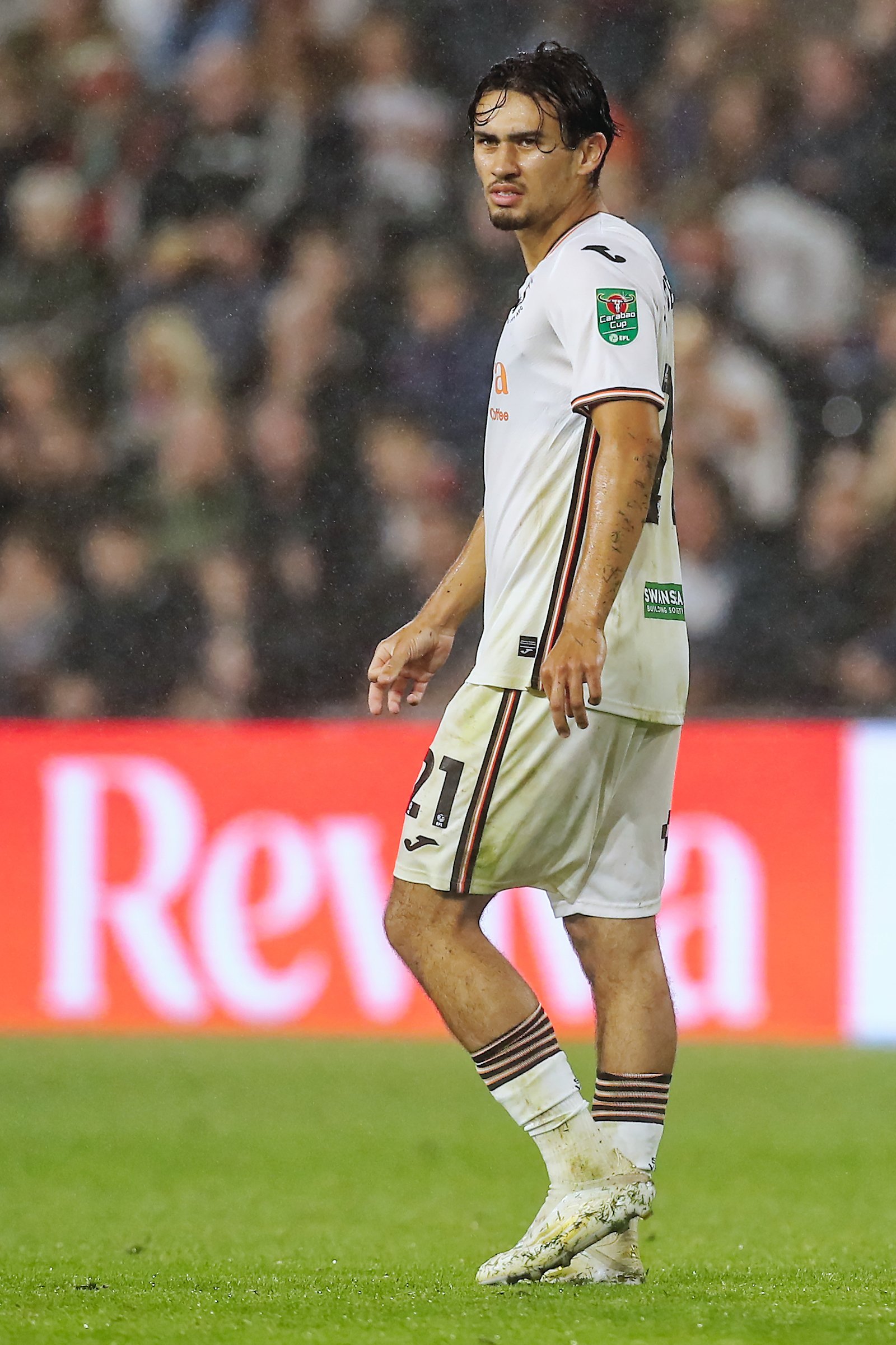 Nathan Tjoe A On ikut dimainkan saat Swansea menjadi Preston North End.
