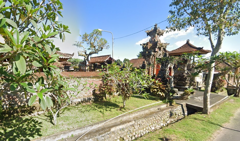 Puri Bungbungan, Desa Bungbungan, Banjarangkan, Klungkung, kawitan sebagian warga Desa Penuktukan, Tejakula, Buleleng.