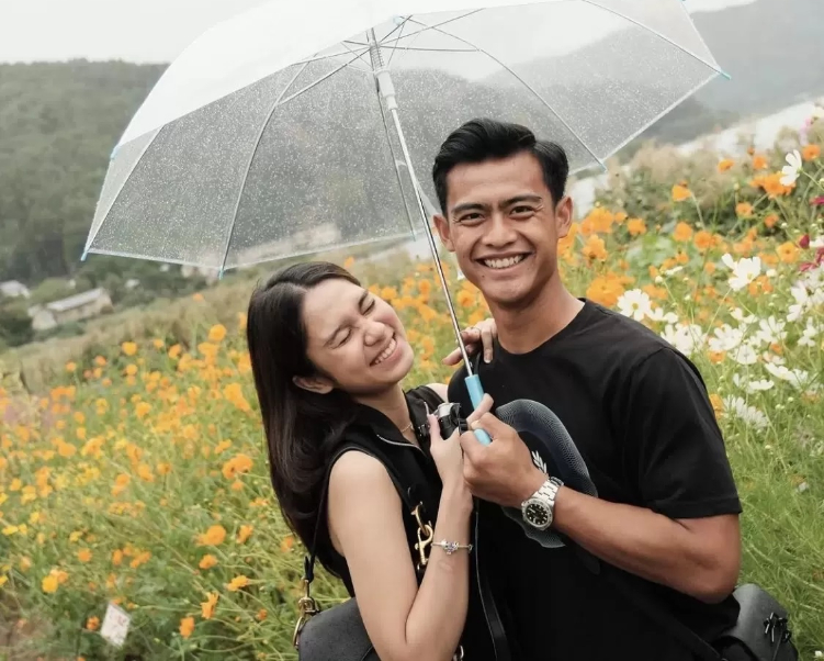 Beredar isu Azizah Salsha istri Pratama Arhan berselingkuh