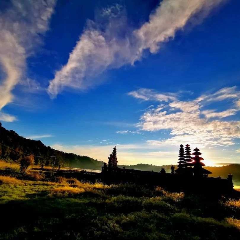 Danau Tamblingan, Bali