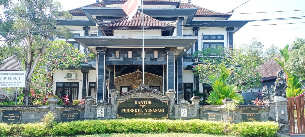 Kantor Perbekel Desa Nusa Sari, Kecamatan Melaya, Kabupaten Jembrana, Bali.