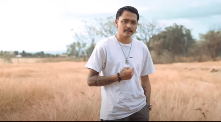 Bagus Wirata rilis Tresna Sing Kewales versi akustik