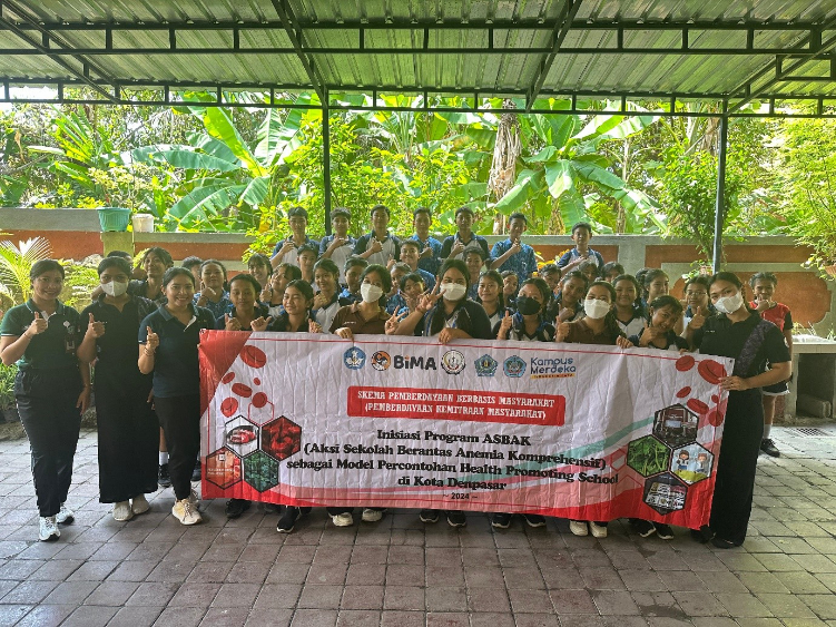 Kegiatan pengabdian kepada masyarakat yang digelar oleh Institut Teknologi dan Kesehatan (ITEKES) Bali.