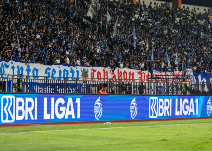 BRI Liga 1 Bergulir, Omzet UMKM Penjual Gorengan ini Meningkat Hingga Dua Kali Lipat