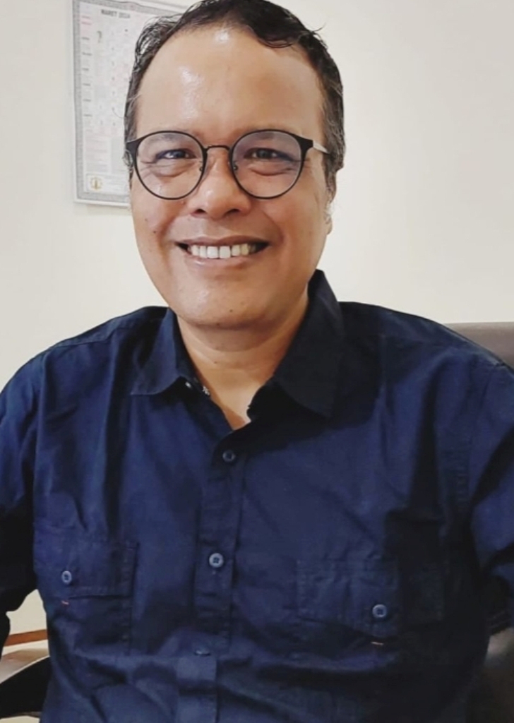 SASIH: Penulis Kalender Bali, Gede Sutarya memaparkan soal Sasih Kasa, sebagai hari baik untuk melaksanakan upacara Pitra Yadnya hingga menanam padi.