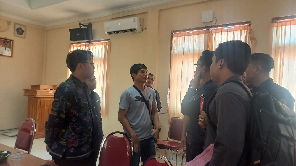 Pertemuan keluarga dan instansi pemerintah membahas keberadaan serta kondisi para korban yang diduga terjebak jaringan tenaga kerja ilegal di Myanmar.