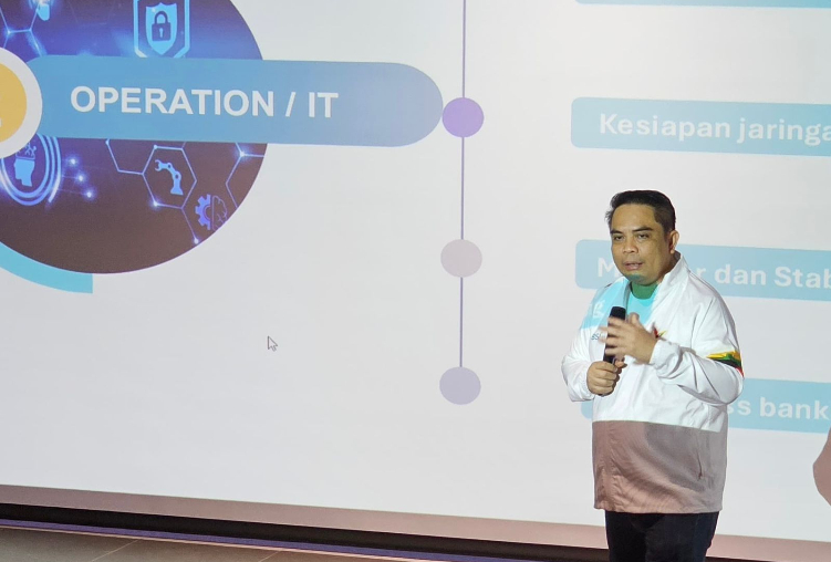 Direktur Sales & Distribution BSI Anton Sukarna saat memaparkan dukungan dan peran BSI untuk gelaran PON XXI 2024