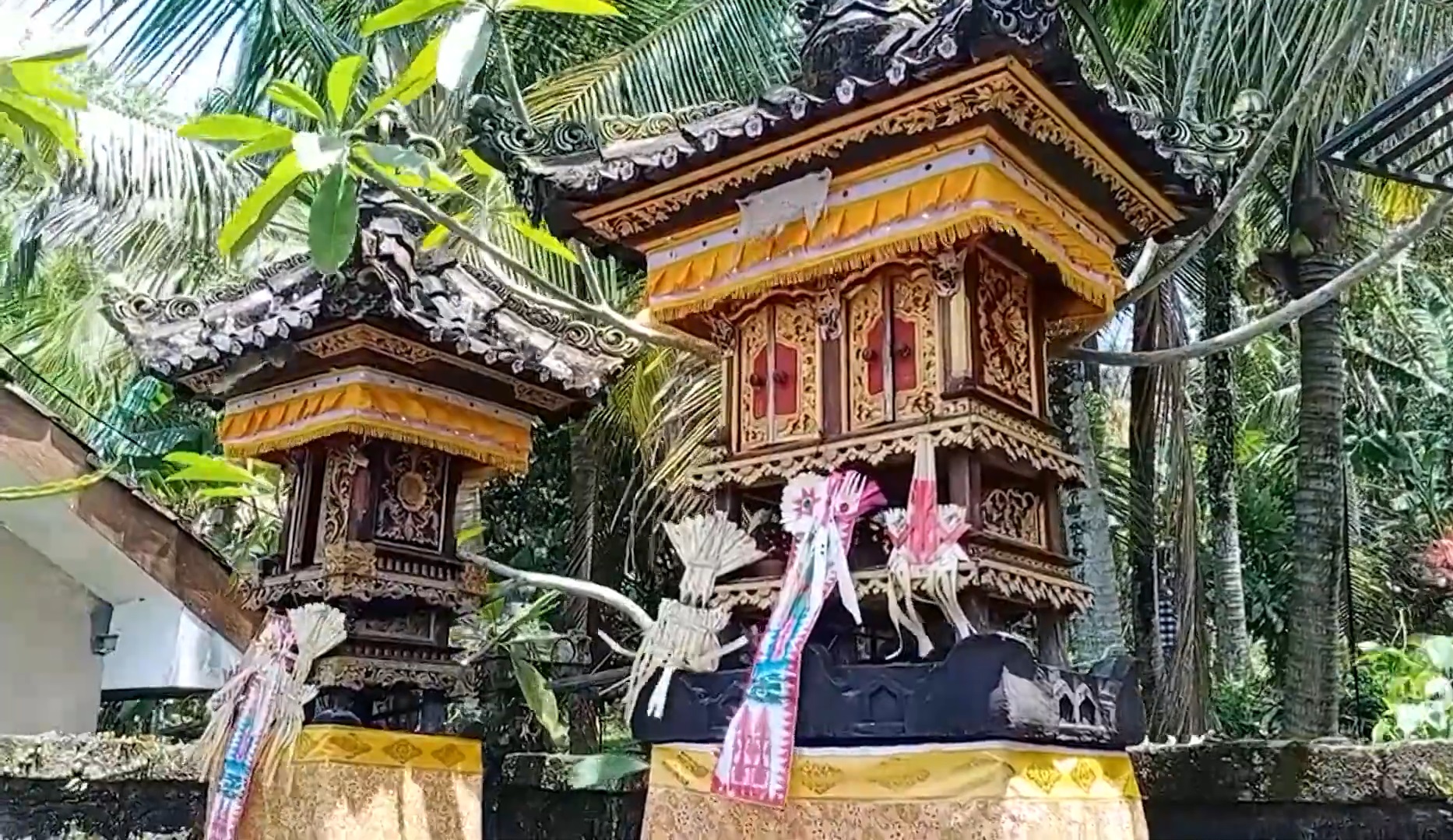 Pelinggih Taksu menjadi simbol Swagina dan tempat memohon kesidhian