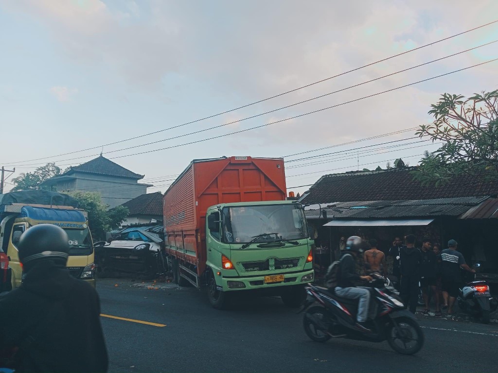 Kecelakaan di Tabanan, Bali.