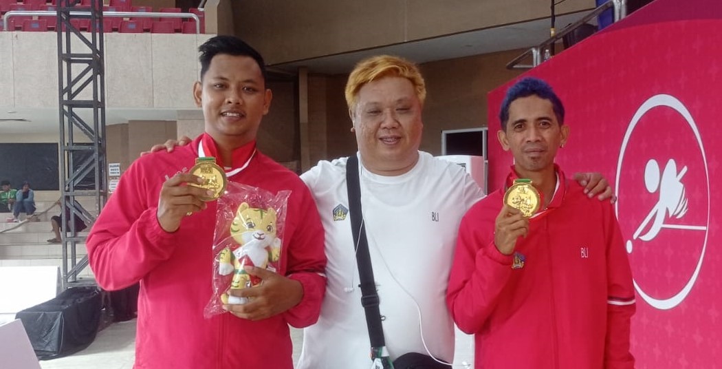 Welly Soedarno bersama I Putu Edy Wirawan alias Kingkong dan I Kadek Sugiartha alias Patkay.