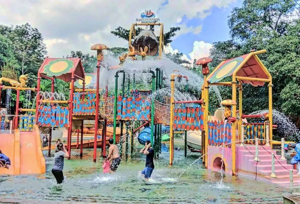 Bugis Waterpark yang ada di Makasar
