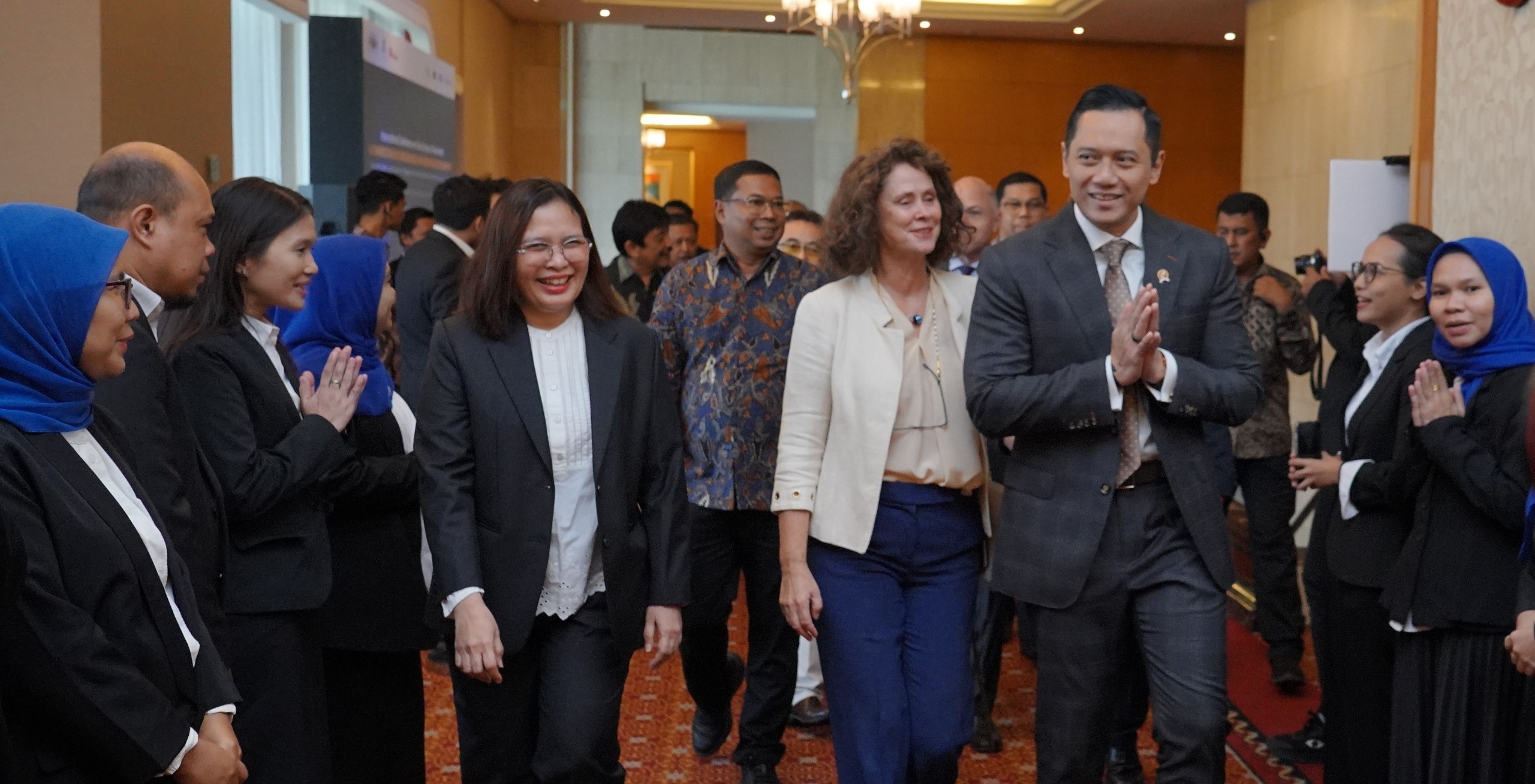 Menteri Agraria dan Tata Ruang/Kepala Badan Pertanahan Nasional (ATR/BPN), Agus Harimurti Yudhoyono (AHY) membuka International Conference on Social Impact Assessment,  Selasa (17/9/2024).