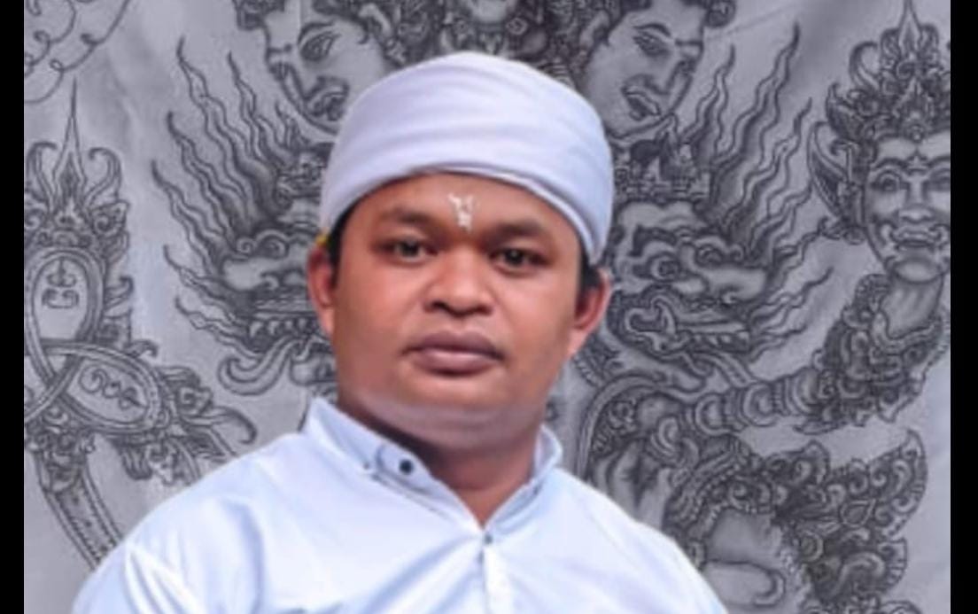 DALANG : Jero Mangku Dalang Pasek Denpasar, I Wayan Gunawan.