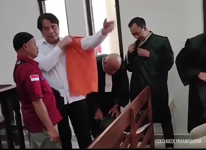 Sidang perdana Sukojin terdakwa kasus kebakaran Gudang Gas LPG