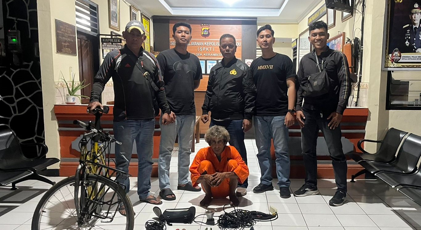 Pelaku pencurian di Pura Dalem Purwa Desa Adat Lumajang, Kecamatan Kerambitan, Kabupaten Tabanan, Bali ditangkap polisi.
