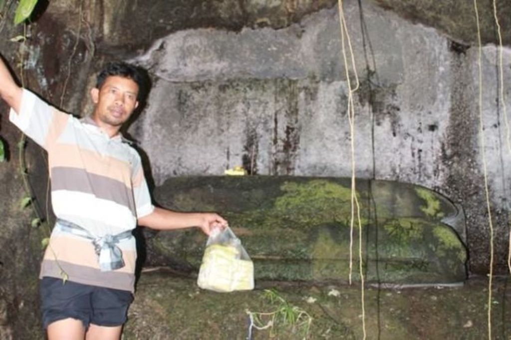 Goa Pesusu di Desa Pejeng Klod, Tampaksiring, Kabupaten Gianyar, Bali